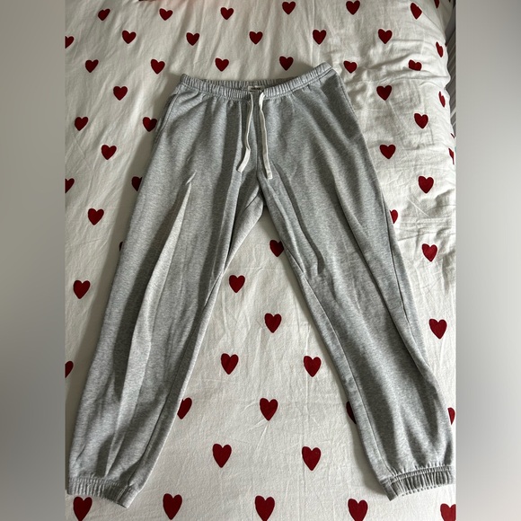 GARAGE grey sweatpants - Picture 1 of 3